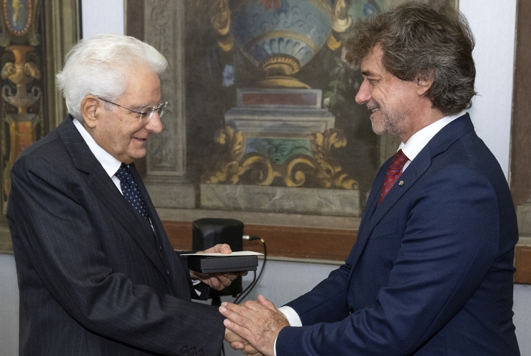Il Presidente Sergio Mattarella con Alberto Angela