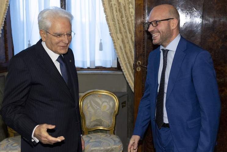 Il Presidente Sergio Mattarella accoglie Lorenzo Fontana, Presidente della Camera dei deputati
