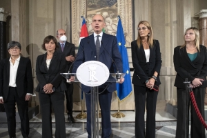 I Gruppi Parlamentari “Partito Democratico-Italia Democratica e Progressista” del Senato della Repubblica e della Camera dei deputati, al termine del colloquio con il Presidente della Repubblica Sergio Mattarella, in occasione delle consultazioni
