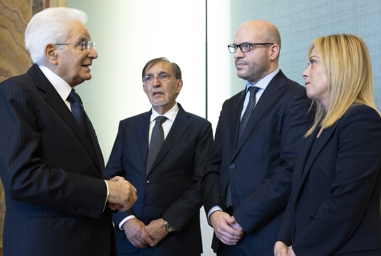 Il Presidente Sergio Mattarella con la Presidente del Consiglio dei Ministri Giorgi Meloni, il Presidente della Camera dei Deputati Lorenzo Fontana e il Presidente del Senato della Repubblica Ignazio La Russa, in occasione della cerimonia di celebrazione de “I Giorni della Ricerca”