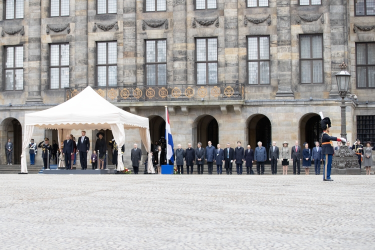Il Presidente della Repubblica Sergio Mattarella a Palazzo Reale di Amsterdam, con Sua Maestà il Re Willem Alexander riceve gli onori militari, in occasione della visita di Stato nel Regno dei Paesi Bassi
