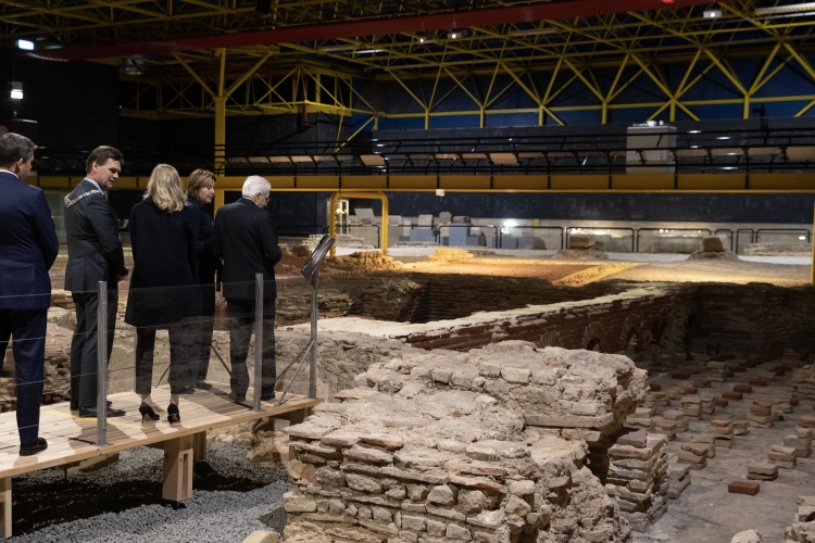 Il Presidente della Repubblica Sergio Mattarella e la Sig.ra Laura, al Thermenmuseum di Heerlen in occasione della visita di Stato nel Regno dei Paesi Bassi

