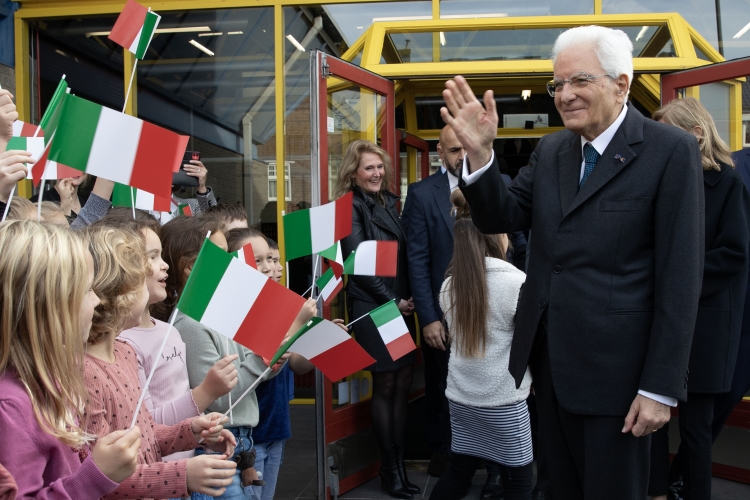 Il Presidente della Repubblica Sergio Mattarella e la Sig.ra Laura, al Thermenmuseum di Heerlen in occasione della visita di Stato nel Regno dei Paesi Bassi
