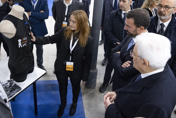 Il Presidente Sergio Mattarella in occasione delle prima edizione delle Giornate Inail “Scienza e Ricerca per la sicurezza” visita i padiglioni espositivi