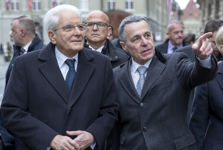 Il Presidente della Repubblica Sergio Mattarella con il Presidente della Confederazione Svizzera Ignazio Cassis in occasione della cerimonia di benvenuto