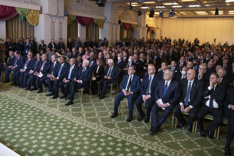 Il Presidente della Repubblica Sergio Mattarella alla cerimonia di apertura della VIII edizione della Conferenza Internazionale Rome MED Dialogues 
