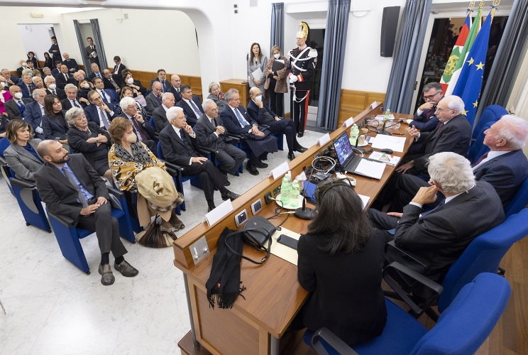 Il Presidente Sergio Mattarella in occasione dell'intervento all’incontro di studio dal titolo “Antonio Segni e i giuspubblicisti. Un carteggio inedito (1956-1964)”, in occasione del 50° anniversario della morte dello Statista