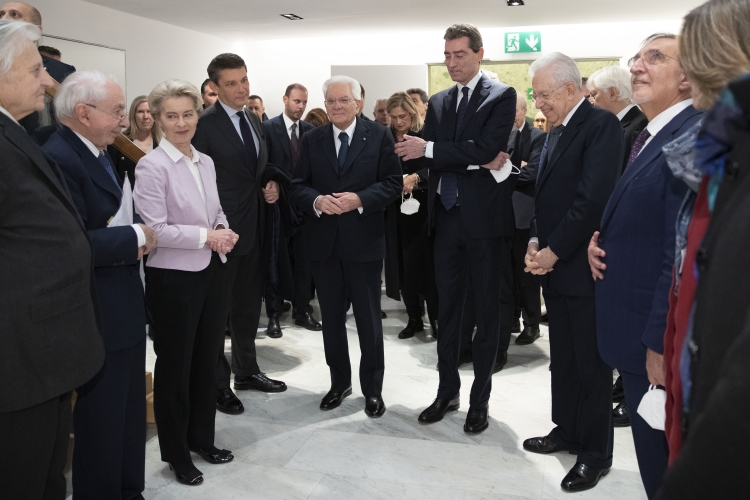 Il Presidente della Repubblica Sergio Mattarella a Milano in occasione della cerimonia dal titolo “La Bocconi, l’Italia, l’Europa. L’Università saluta Mario Monti
(foto di Francesco Ammendola - Ufficio per la Stampa e la Comunicazione della Presidenza della Repubblica)