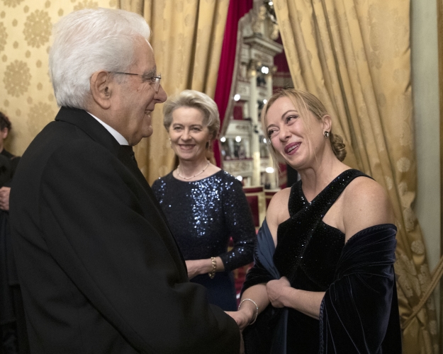 Il Presidente della Repubblica Sergio Mattarella con Giorgia Meloni, Presidente del Consiglio dei ministri,e con Ursula von der Leyen, Presidente della Commissione Europea,in occasione all'inaugurazione della stagione d’opera e balletto 2022-2023 del Teatro alla Scala
