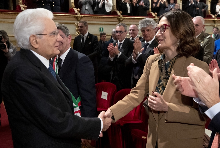 Il Presidente della Repubblica Sergio Mattarella saluta Mariastella Gelmini