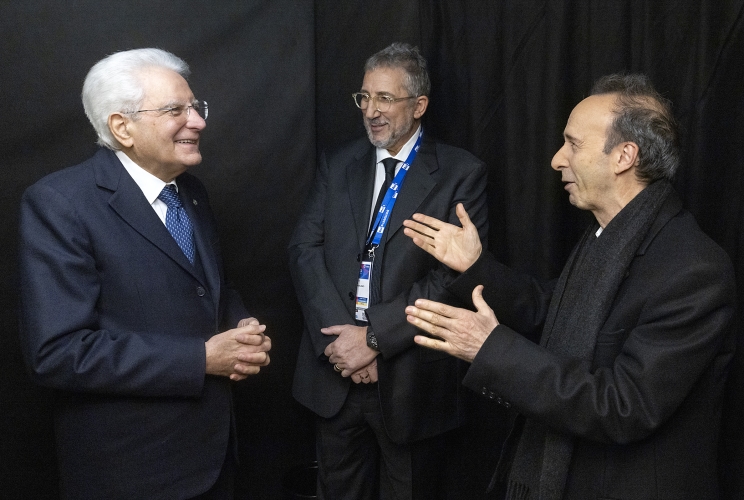 Sanremo - Il Presidente della Repubblica Sergio Mattarella con Roberto Benigni e Lucio Presta, in occasione della 73°edizione del Festival di Sanremo