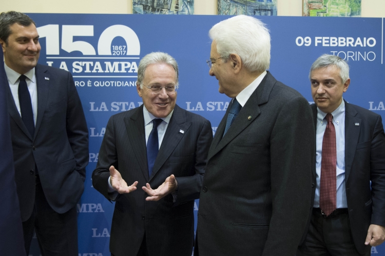 Il Presidente Sergio Mattarella con Marcello Sorgi, Maurizio Molinari e Mario Calabresi 