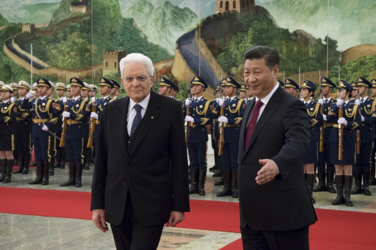 Il Presidente della Repubblica Italiana Sergio Mattarella, con il Presidente della Repubblica Popolare Cinese