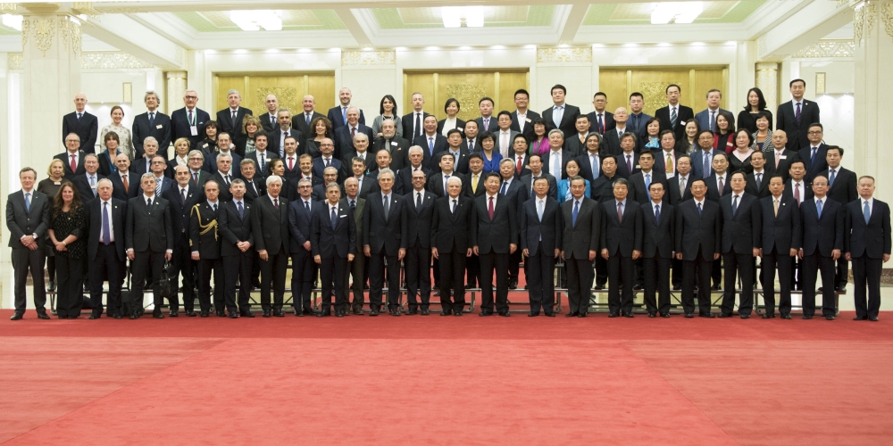 Il Presidente della Repubblica, Sergio Mattarella, e il Presidente della Repubblica Popolare Cinese, Xi Jinping, 