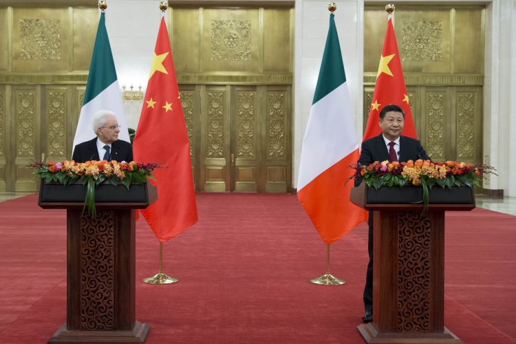 Il Presidente Sergio Mattarella e il Presidente della Repubblica Popolare Cinese Xi Jinping 