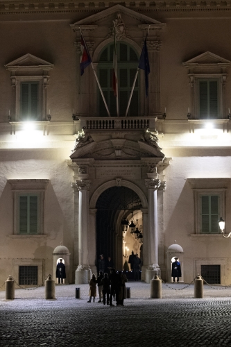 La Presidenza della Repubblica aderisce all'iniziativa "M'illumino di meno", campagna di sensibilizzazione sulla razionalizzazione dei consumi energetici ideata e promossa dalla trasmissione "Caterpillar" di Rai Radio 2
