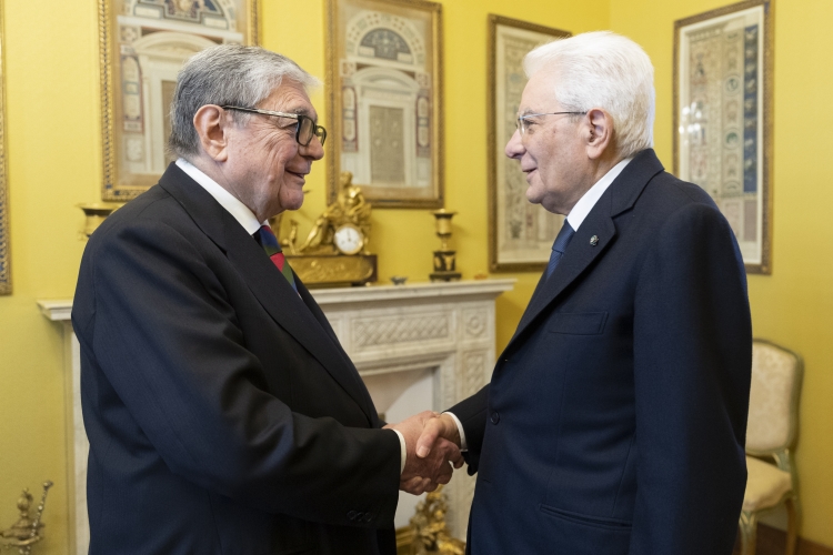 Il Presidente della Repubblica Sergio Mattarella incontra Luigi Roth, Presidente Fondazione Tettamanti e Vice Presidente Fondazione Monza e Brianza per il Bambino e la sua Mamma 
