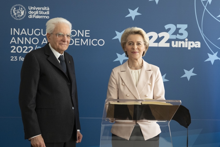 Il Presidente della Repubblica Sergio Mattarella con Ursula von der Leyen, Presidente della Commissione europea, in occasione dell'inaugurazione dell'anno Accademico Università degli studi di Palermo
