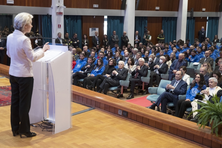 Il Presidente della Repubblica Sergio Mattarella con Ursula von der Leyen, Presidente della Commissione europea, in occasione dell'inaugurazione dell'anno Accademico Università degli studi di Palermo
