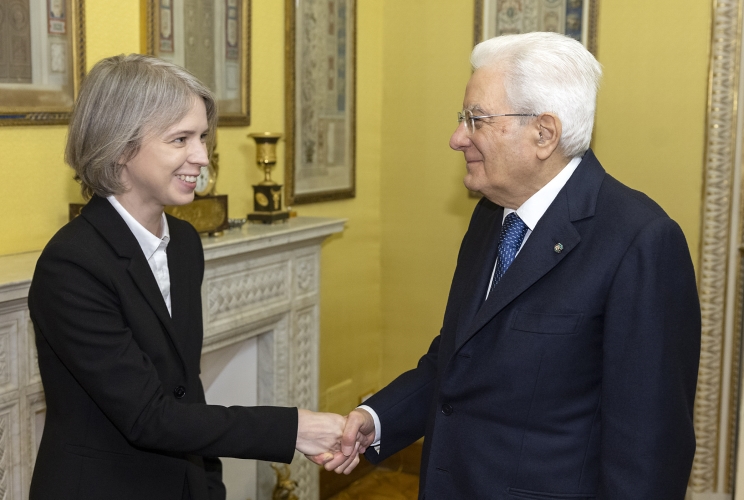 Il Presidente Sergio Mattarella in occasione dell'incontro con Vera Politkovskaja