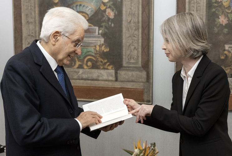Il Presidente Sergio Mattarella in occasione dell'incontro con Vera Politkovskaja