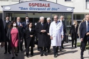 Il Presidente della Repubblica Sergio Mattarella a Crotone

