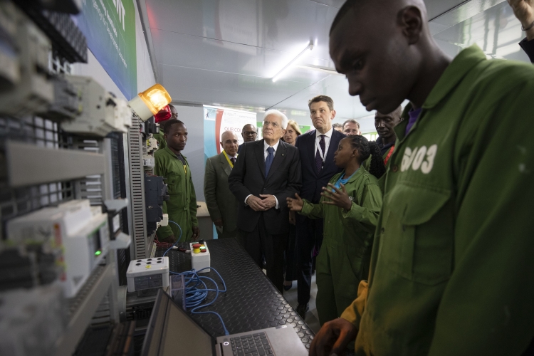 Il Presidente della Repubblica Sergio Mattarella al Centro di Formazione professionale San Kizito di Nairobi
