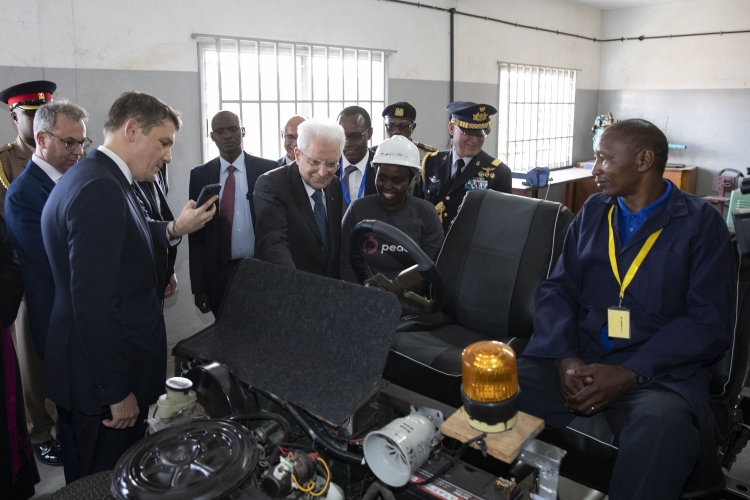 Il Presidente della Repubblica Sergio Mattarella al Centro di Formazione professionale San Kizito di Nairobi

