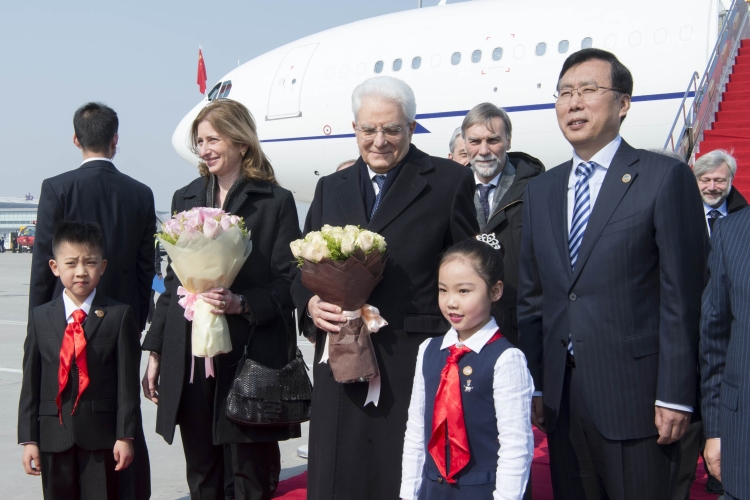 Il Presidente Sergio Mattarella arriva all'aeroporto Xianyang di Xi'an