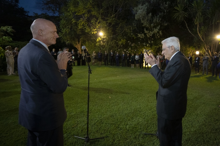 Il Presidente della Repubblica Sergio Mattarella nella Residenza dell’Ambasciatore italiano in Kenya
