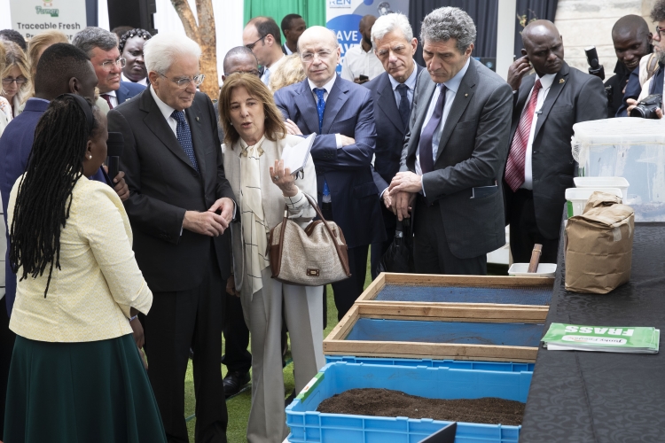 Il Presidente della Repubblica Sergio Mattarella all’E4Impact Accelerator a Nairobi
