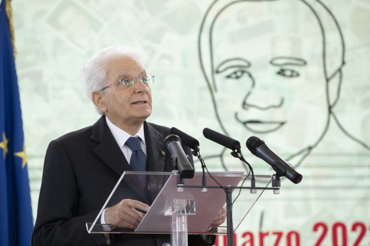 Il Presidente della Repubblica Sergio Mattarella all'Istituto Tecnico Guido Carli di Casal di Principe,in occasione della Giornata nazionale della memoria e dell'impegno in ricordo delle vittime delle mafie