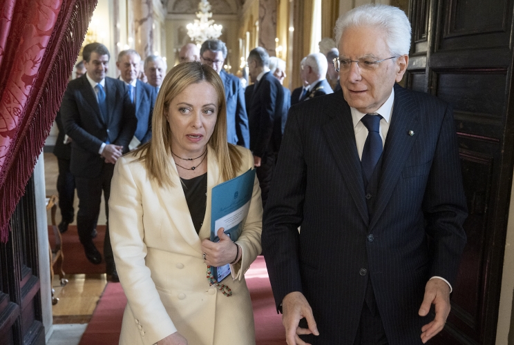 Il Presidente Sergio Mattarella in occasione dell'incontro con Giorgia Meloni, Presidente del Consiglio dei Ministri, ed altri membri del Governo, in vista del Consiglio Europeo
