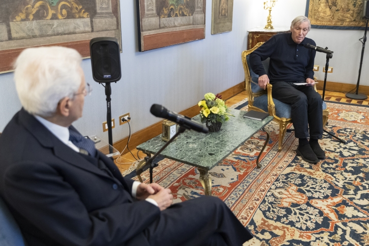 Il Presidente della Repubblica Sergio Mattarella con Don Luigi Ciotti,Presidente dell'Associazione Libera contro le mafie
