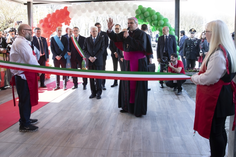 Il Presidente della Repubblica Sergio Mattarella a Monza al nuovo ristorante “PizzAut”, in occasione della Giornata mondiale per la consapevolezza sull’autismo
