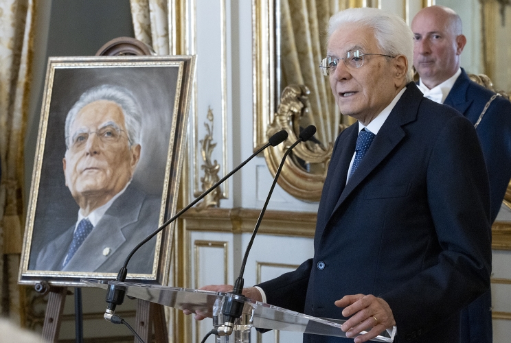 Il Presidente Sergio Mattarella in occasione dell'incontro con il Capo della Polizia – Direttore generale della pubblica sicurezza, unitamente ad una rappresentanza della Polizia di Stato, in occasione del 171° anniversario della sua costituzione