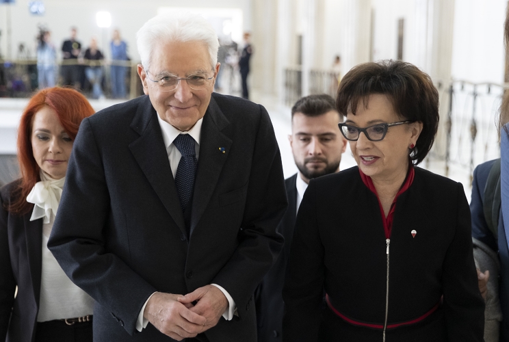  Il Presidente della Repubblica Sergio Mattarella con il Presidente del Sejm Elzbieta Witek