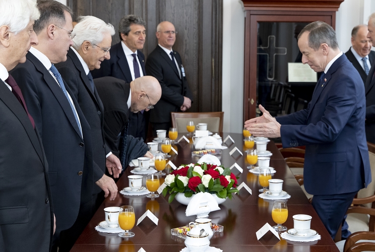 Il Presidente della Repubblica Sergio Mattarella con il Presidente del Senato, Tomas Grodzki