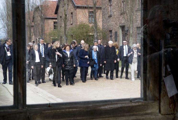 Il Presidente della Repubblica Sergio Mattarella visita il Museo di Auschwitz - Birkenau