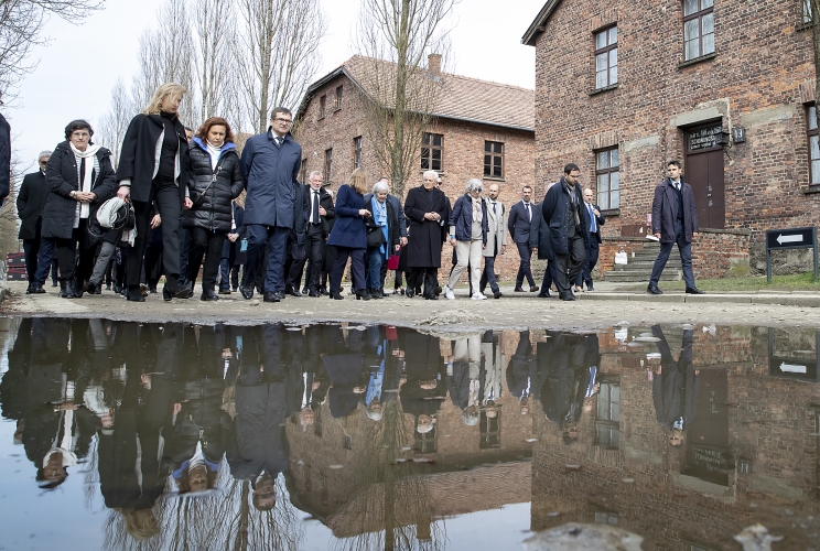 Il Presidente della Repubblica Sergio Mattarella visita il Museo di Auschwitz - Birkenau