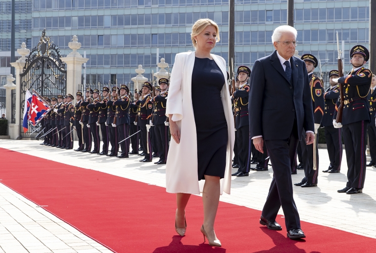  Il Presidente Sergio Mattarella e la Presidente della Repubblica Slovacca Zuzana Caputova