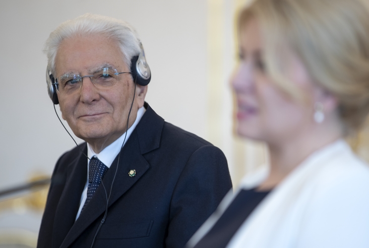  Il Presidente Sergio Mattarella e la Presidente della Repubblica Slovacca Zuzana Caputova in occasione delle dichiarazioni alla stampa