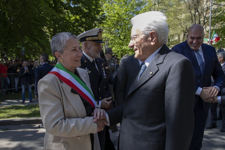 Il Presidente Sergio Mattarella al Parco della Resistenza,accolto da Patrizia Manassero, Sindaco di Cuneo, in occasione del 78° anniversario della Liberazione
