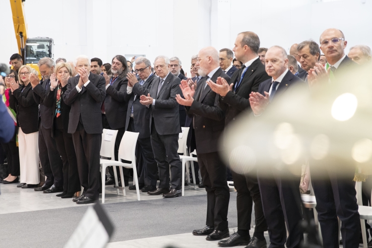 Il Presidente della Repubblica Sergio Mattarella allo stabilimento Walvoil S.p.A. -Gruppo Interpump, durante la cerimonia in occasione della celebrazione della “Festa del Lavoro”
