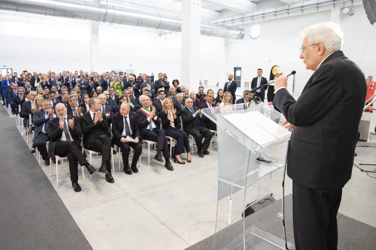Il Presidente della Repubblica Sergio Mattarella allo stabilimento Walvoil S.p.A. -Gruppo Interpump, durante la cerimonia in occasione della celebrazione della “Festa del Lavoro”
