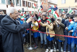 Il Presidente Sergio Mattarella nel corso della visita agli stand "Anteprima Macfrut"