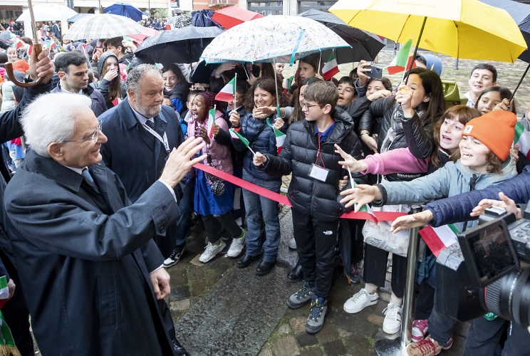 Il Presidente Sergio Mattarella nel corso della visita agli stand "Anteprima Macfrut"