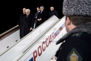 Il Presidente Sergio Mattarella al suo arrivo a Mosca 