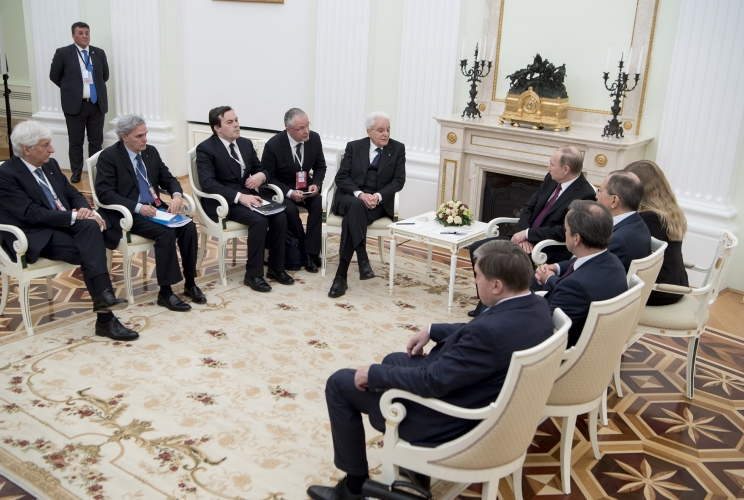Il Presidente Sergio Mattarella nel corso dei colloqui con il Presidente della Federazione Russa Vladimir Vladimirovič Putin