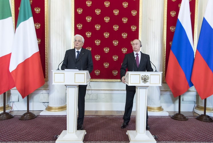 Il Presidente Sergio Mattarella nel corso delle dichiarzioni alla stampa con il Presidente della Federazione Russa 